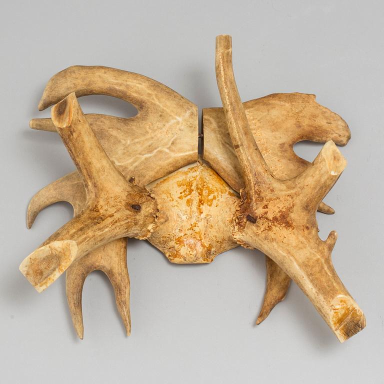 NILS NILSSON SKUM, hornmontage/skål, signerad och daterad 1933.