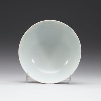 A blue and white bowl, Qing dynasty Kangxi (16662-1722).