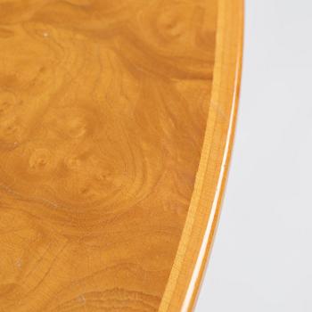 Josef Frank, matbord, modell B 1020, Firma Svenskt Tenn, före 1985.