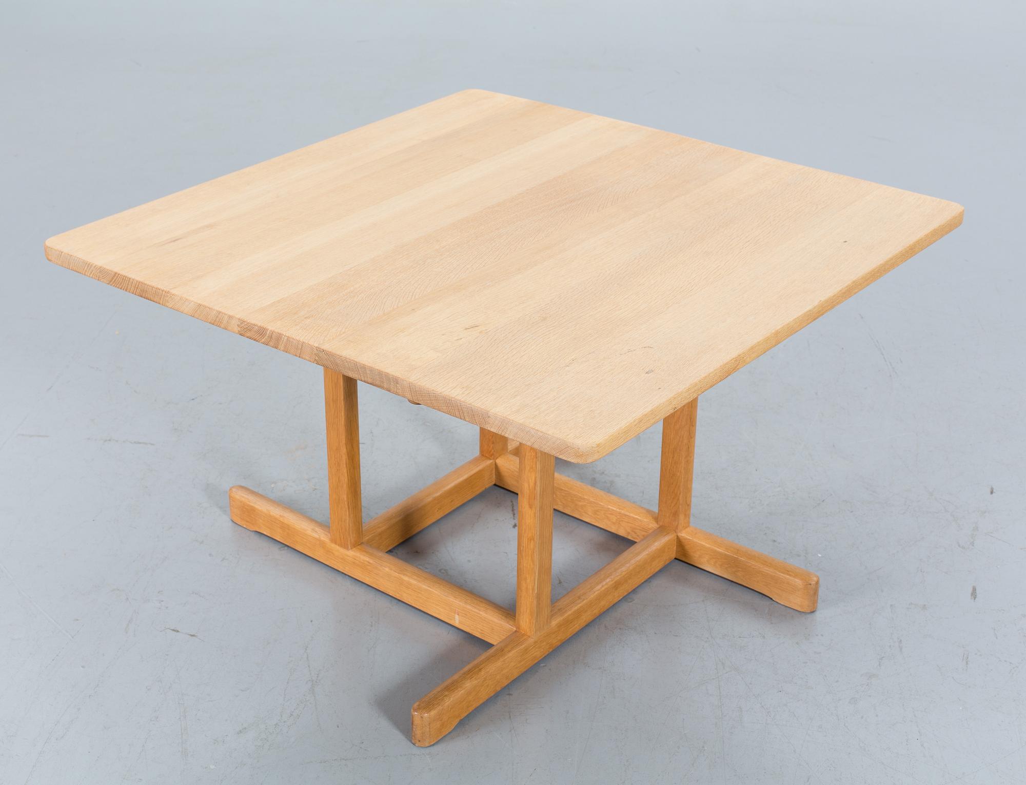 BØRGE MOGENSEN, bord / soffbord 5271, Fredricia Stolefabrik, 1900-talets andra hälft.