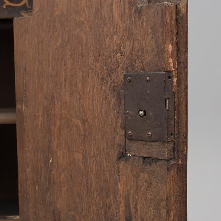 SKÅP, delvis renässans/barock, 1600-/1700-tal.