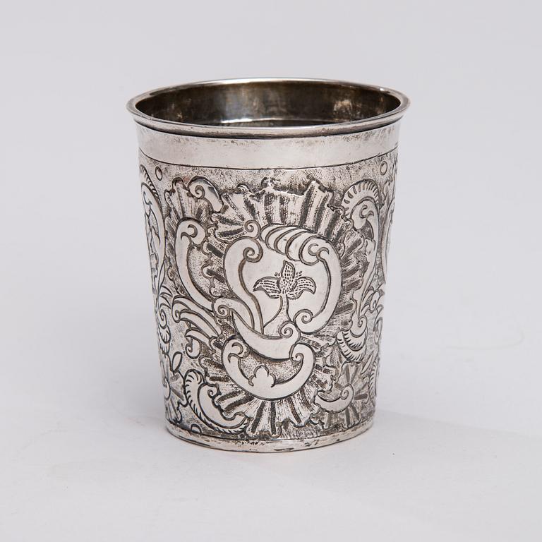 BÄGARE, silver, Moskva 1700-tal, vikt 70 g.