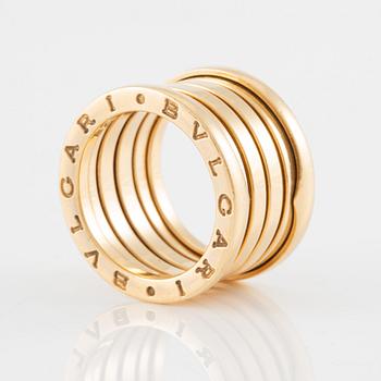 Bulgari ring "B.zero1" 18K gold.