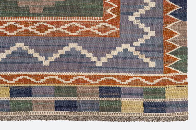 Märta Måås-Fjetterström, matta "Blå taggen", rölakan, ca 354 x 251 cm, signerad AB MMF.