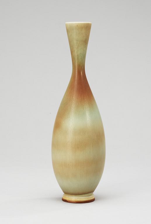 A Berndt Friberg stoneware vase, Gustavsberg Studio 1965.