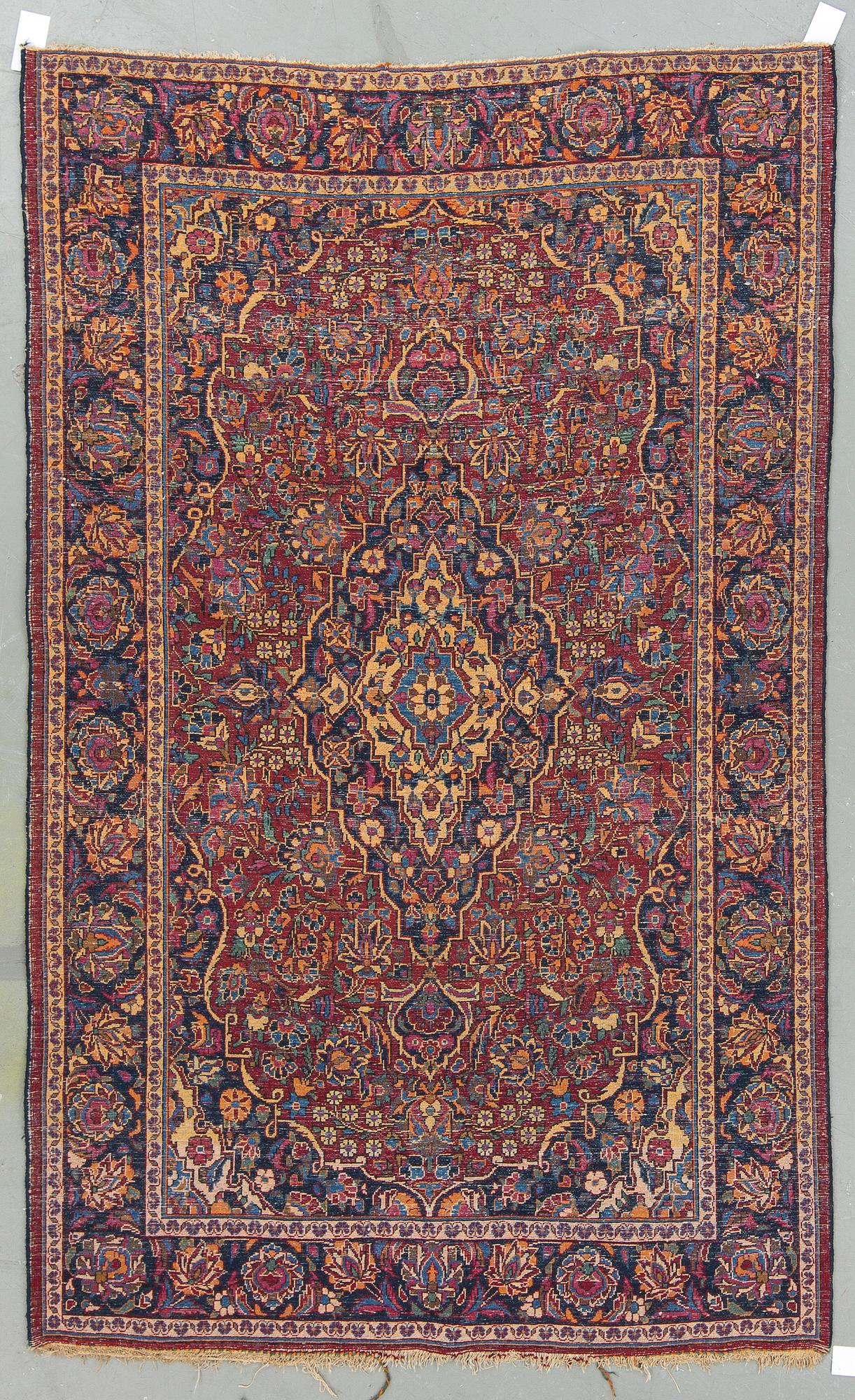 MATTA, Keshan, semiantik. Ca 210x130 cm.