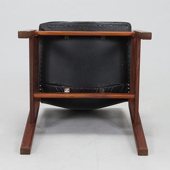 Carl Gustaf Hiort af Ornäs, nojatuoli, "Hamlet", Puunveisto Oy - Träsnideri Ab, 1960-luku.