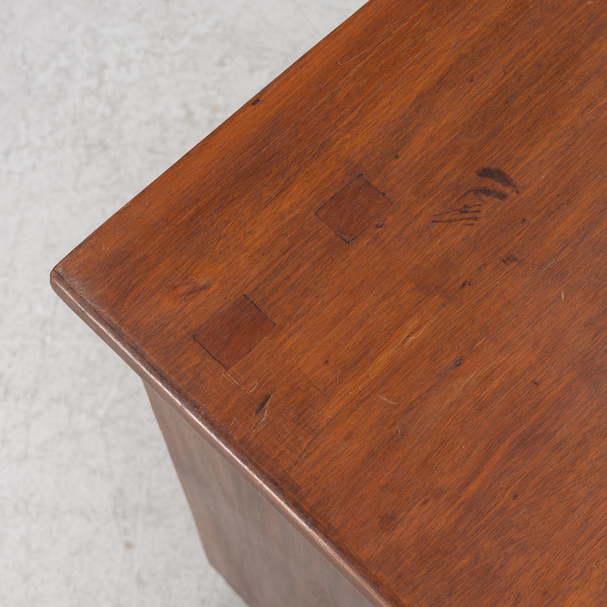 A chest of drawers, first half of the 20th Century.