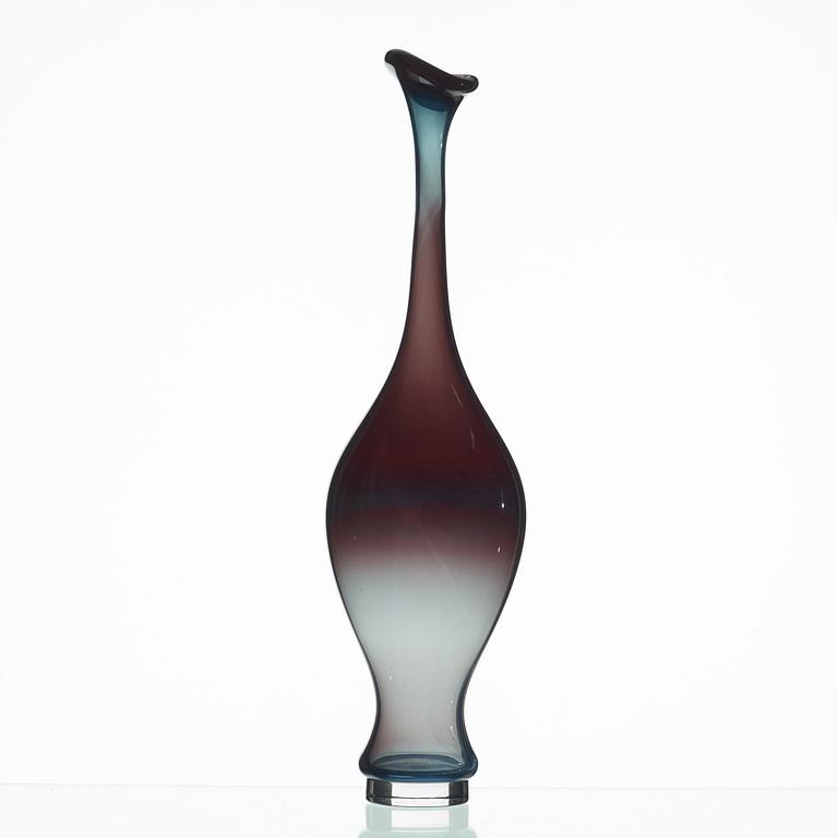 Nils Landberg, a glass vase, Orrefors 1952.