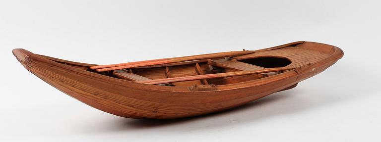 BÅTMODELL, trä, 1900-talets andra hälft.