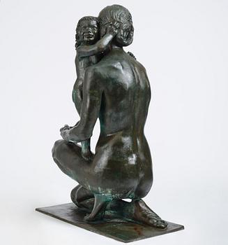 Nils Möllerberg, "Mor och barn" (Mother and child).