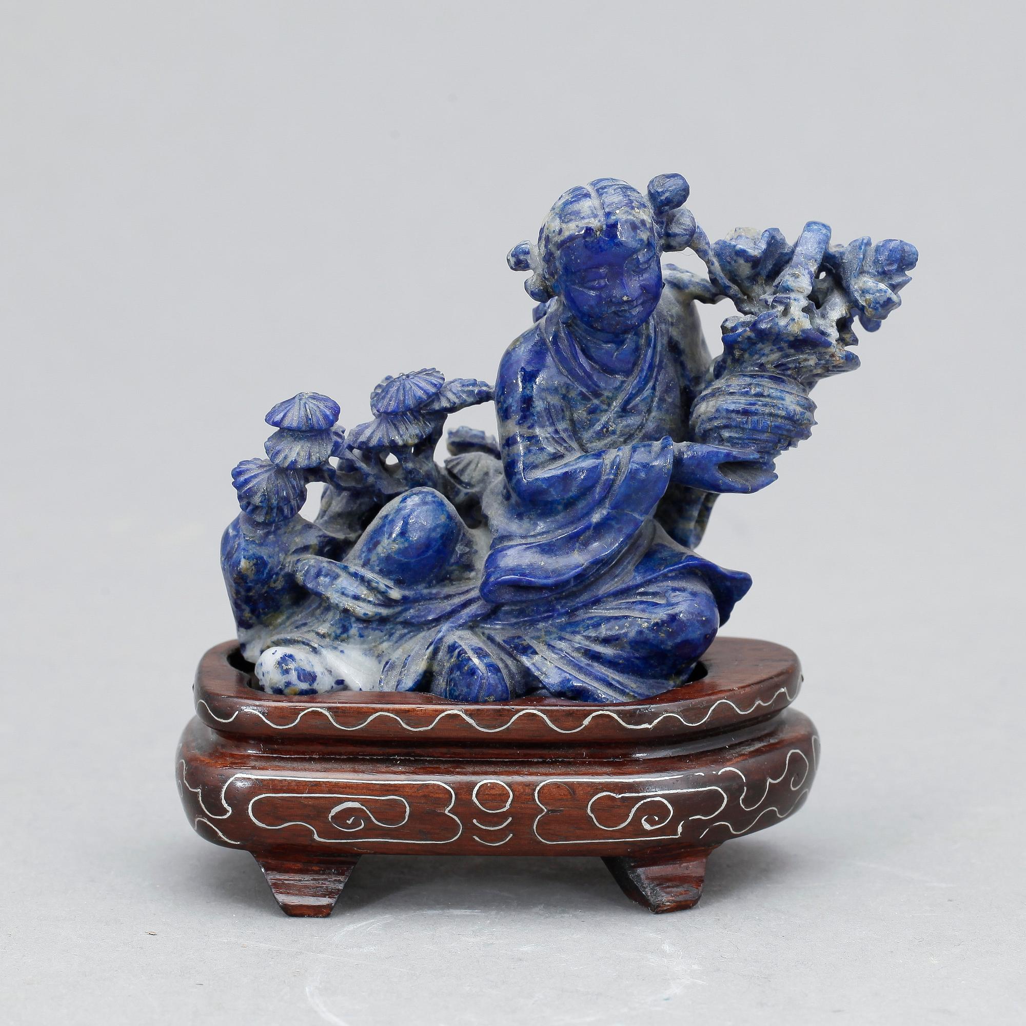 FIGURIN, lapis lazuli.