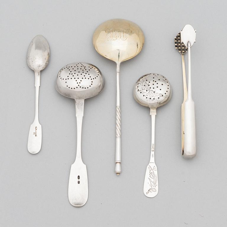 Five pieces of Russian silver cutlery, ca. 1896-1926.