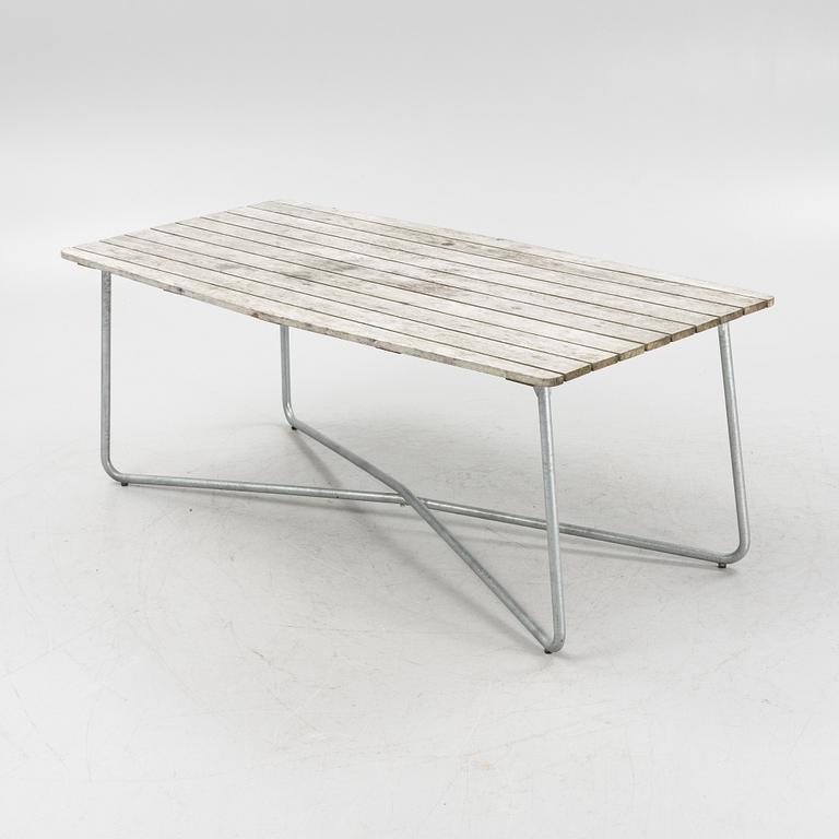 Arthur Lindquist, matbord och 8 karmstolar modell A2, Grythyttans stålmöbler, 2000-tal.