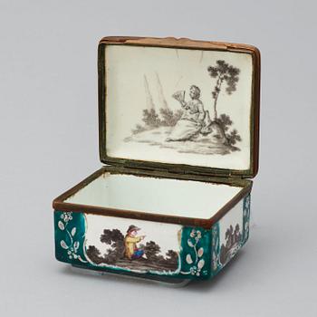 A Rococo 18th century enamel box with two erotic scenes.