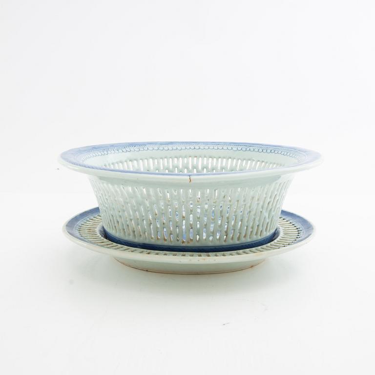 Galleried bowl China 19th century porcelain.