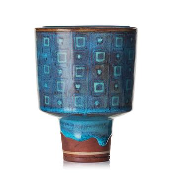 60. Wilhelm Kåge, a "Farsta" stoneware vase, Gustavsberg Studio, 1945.