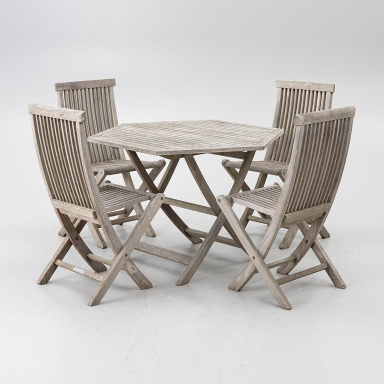 Garden furniture, 5 pieces, Viken and Kargaarden respectively, latter half of the 20th century.