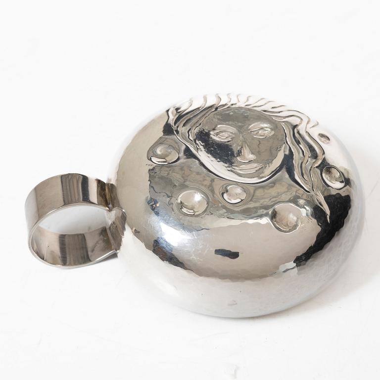 Olle Ohlsson, Tasse a vin, silver, Olle Ohlsson Silversmide, Stockholm 1992.