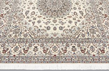 Rug, Nain, part silk, so-called 4 LAA, approx. 207 x 194 cm.
