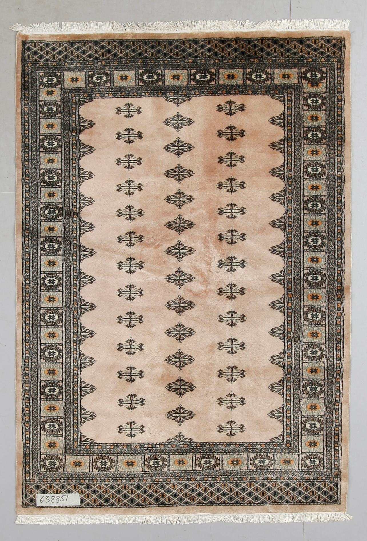 MATTA, Pakistan. Ca 200 x 140 cm.