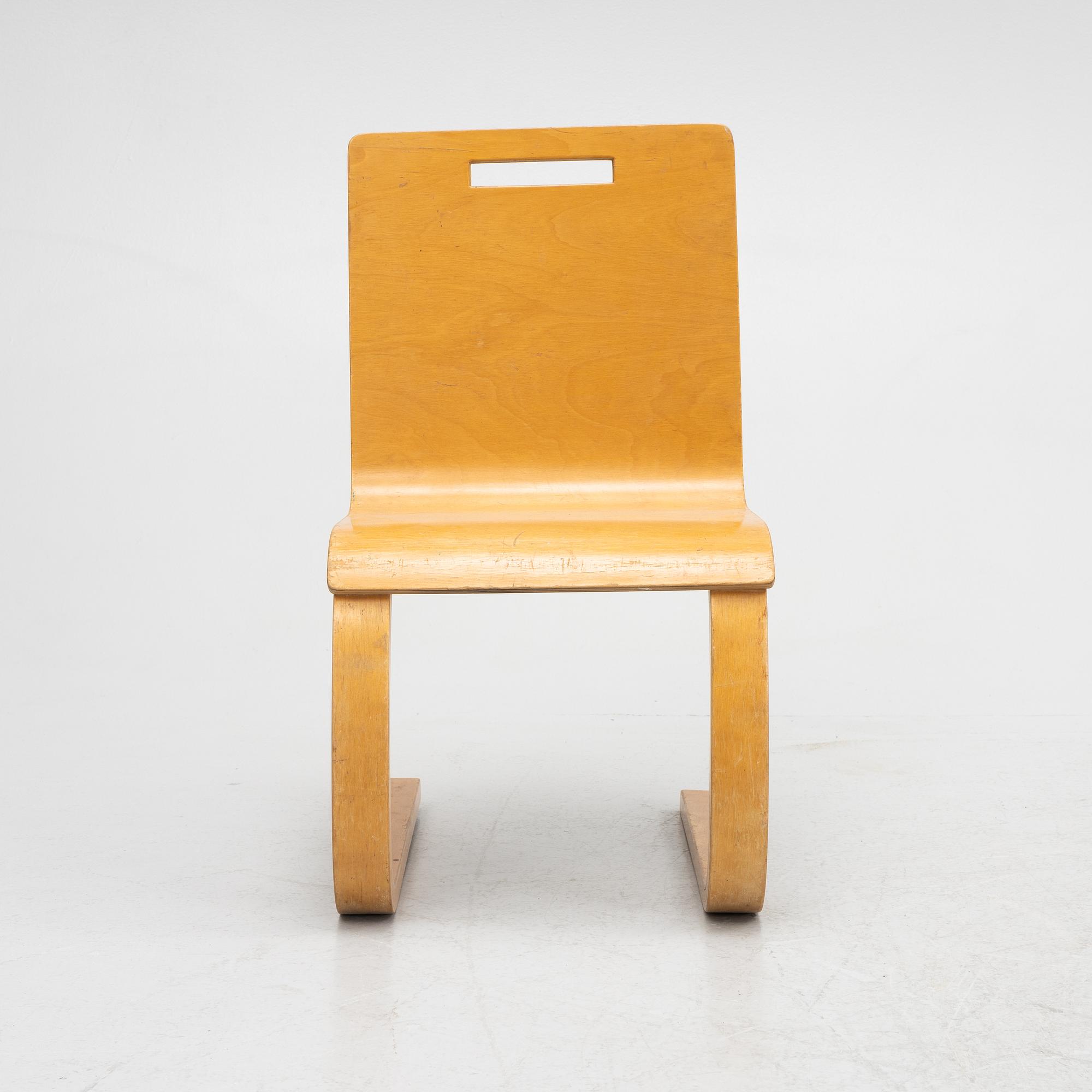 Alvar Aalto, barnstol, modell 103, 1930-tal.