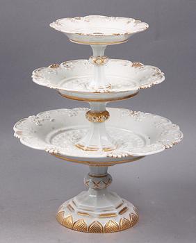 ETAGERE SAMT FAT på FOT, porslin, meissen, 1800-tal.