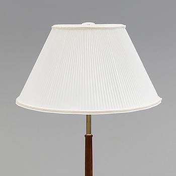GOLVLAMPA, 1900-talets andra hälft.