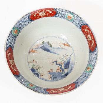A large Japanese dish and a bowl, Meiji period (1868-1912).