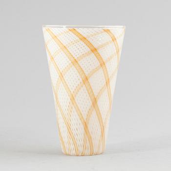VAS, glas, möjligen Murano, 1900-tal.