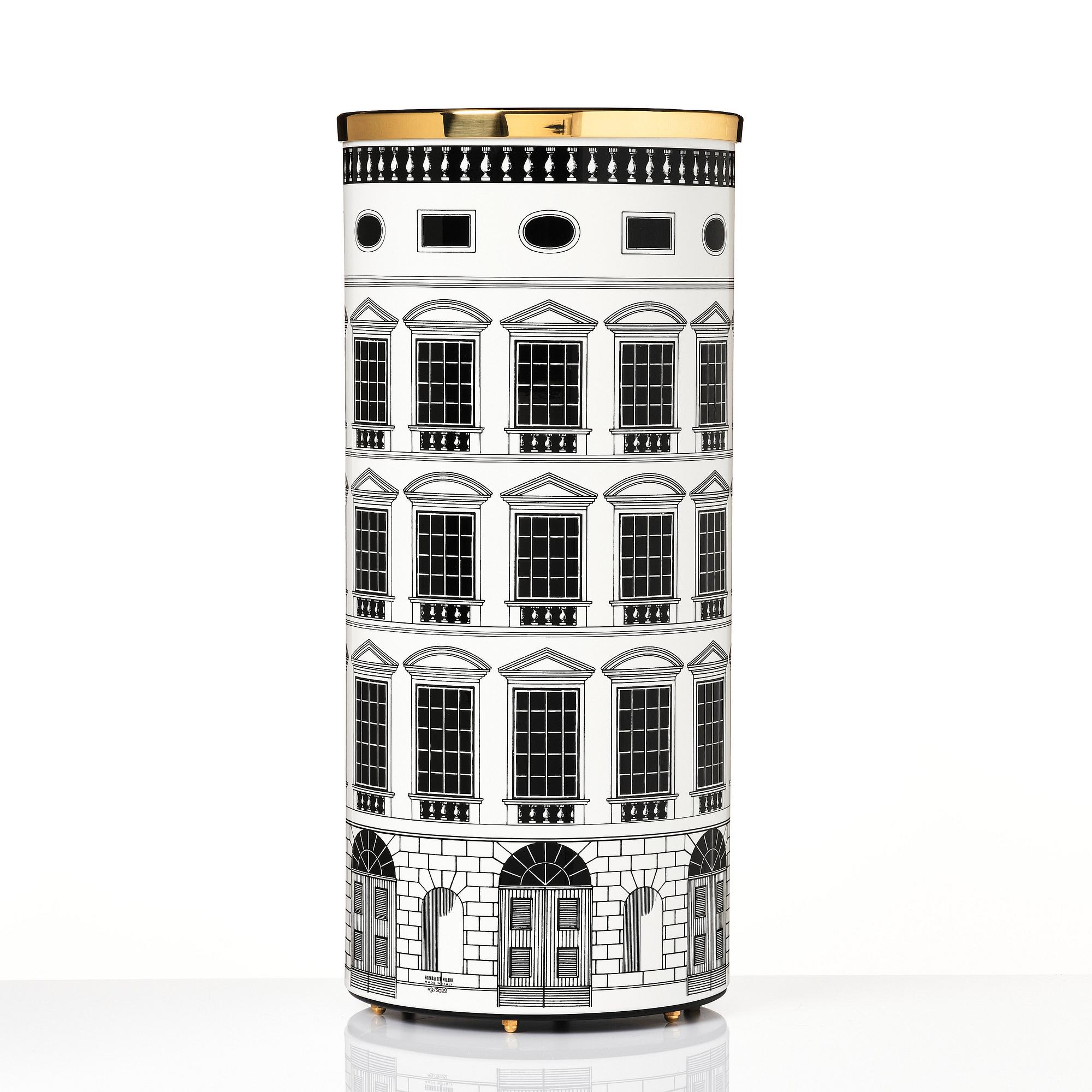 Piero Fornasetti, paraplyställ ”Architettura”, Fornasetti, Milano, Italien 2022.