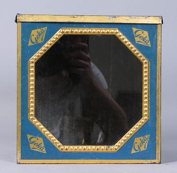 BURK, plåt samt glas, "Gekå Göteborgs Kex", 1900-tal.