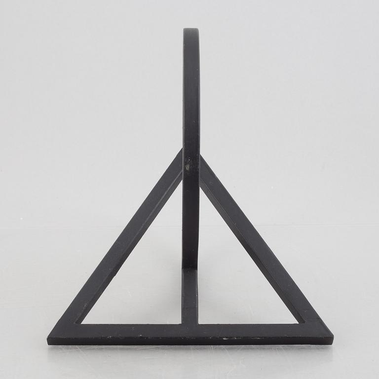 Bertil Herlow Svensson, Circle and Triangle.