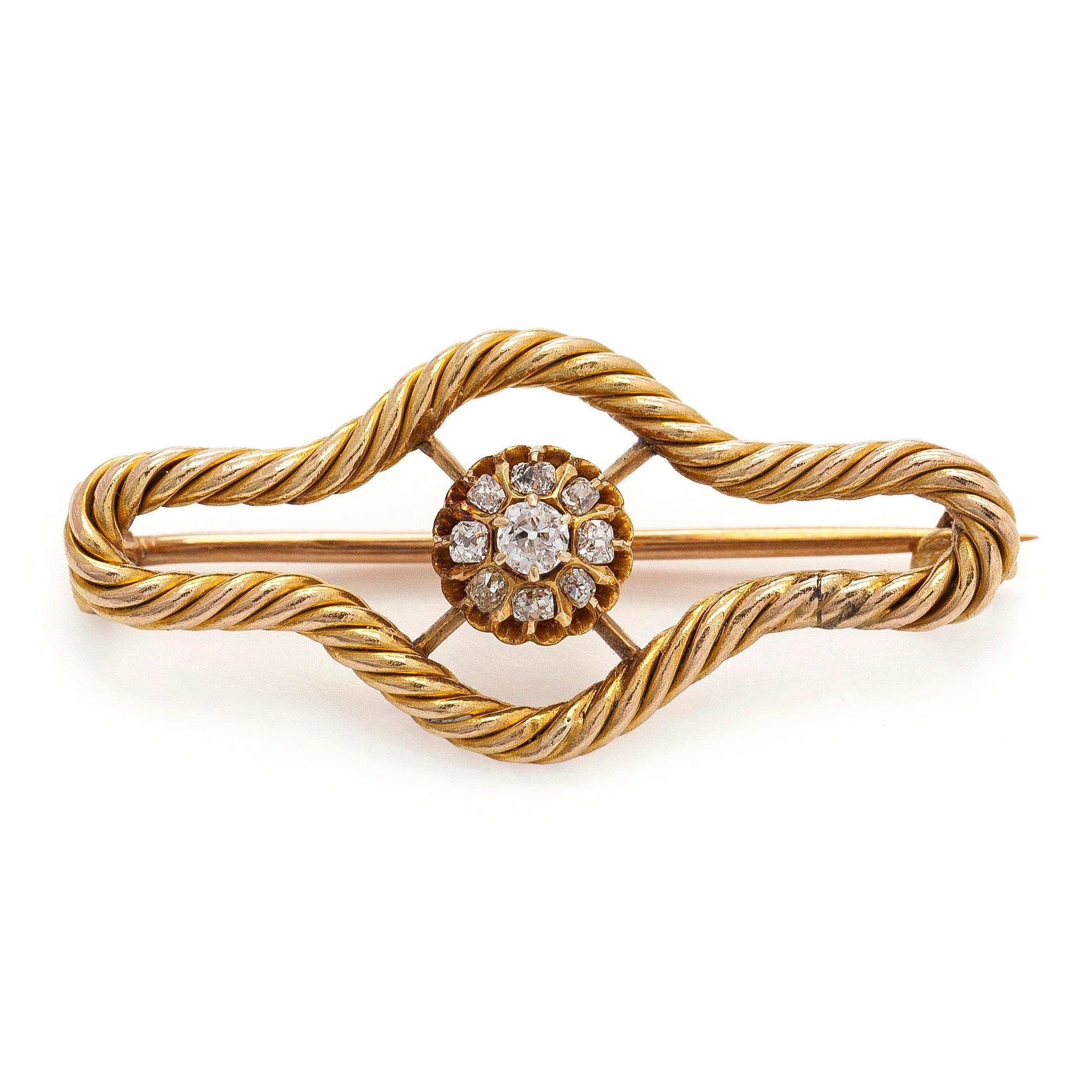 Brooch, antique cut diamonds, 14K (56) gold, St Petersburg 1898-1903.