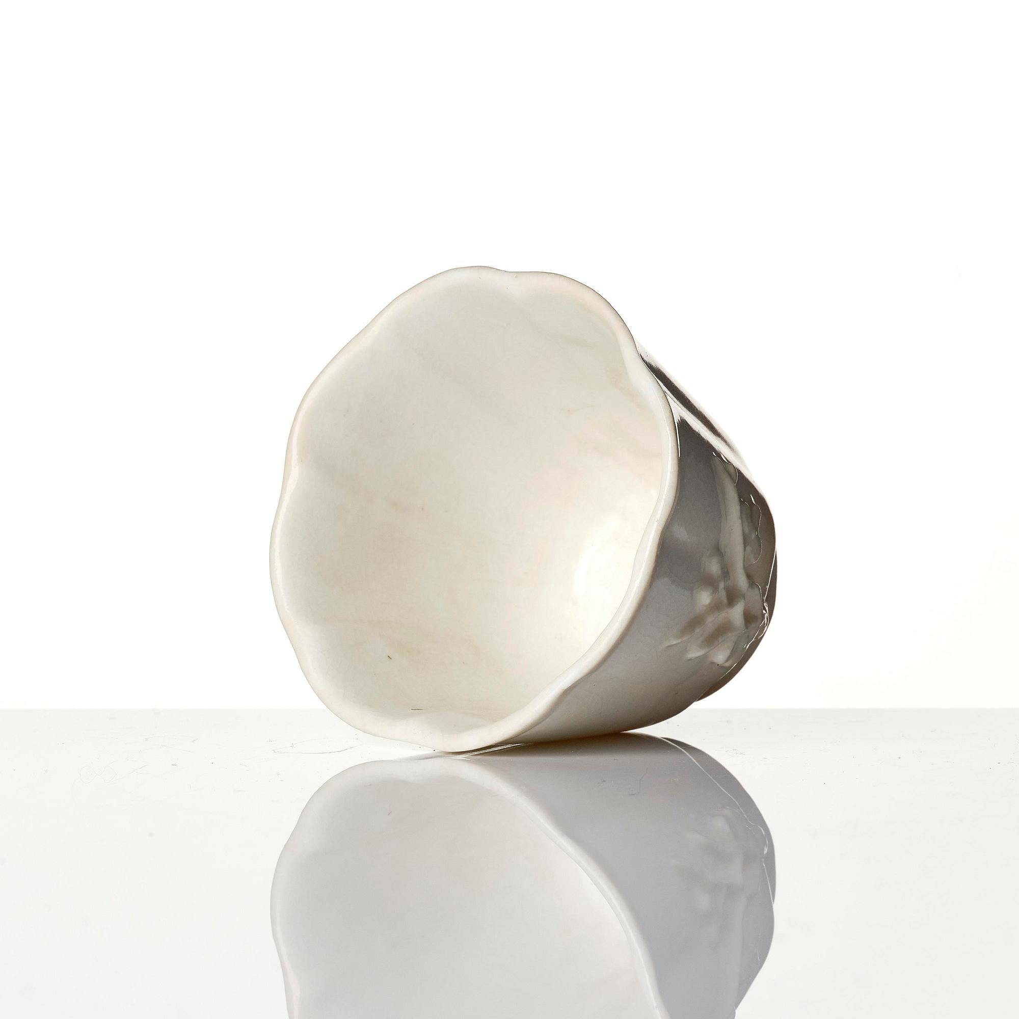 A set of three blanc de chine cups, Qing dynasty, Kangxi (1662-1722).