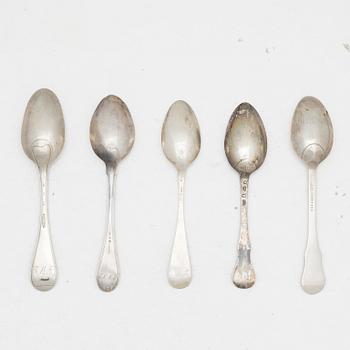 Matskedar, 5 st, silver, bl a Andreas Öhrman, Stockholm 1774, AG Herkepeus, Norrtälje 1866.