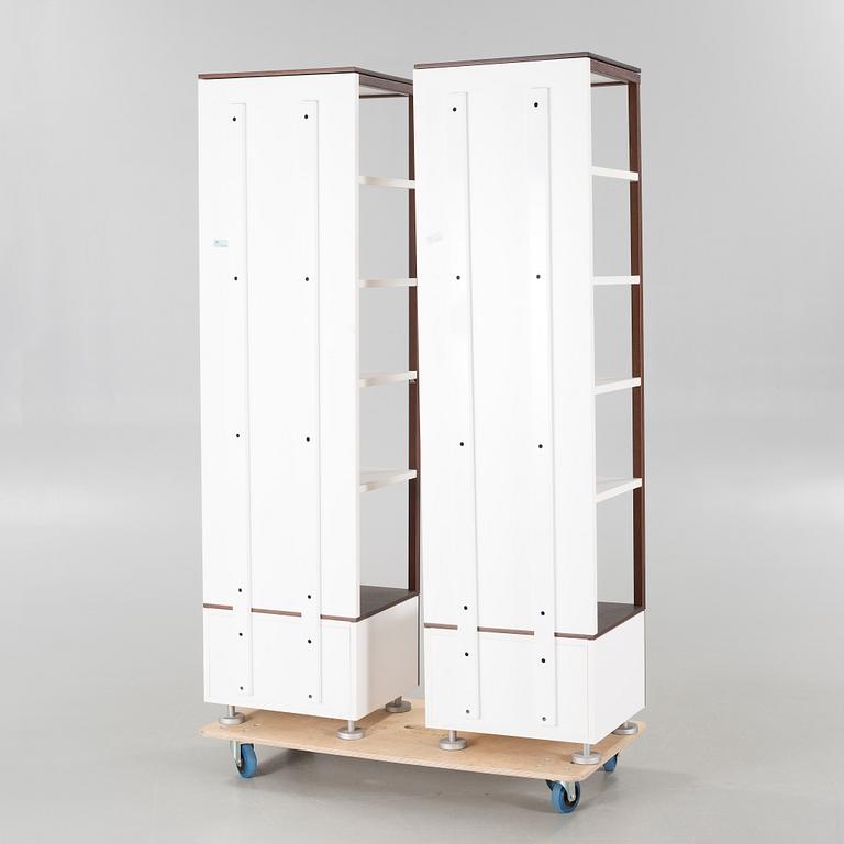 A pair of 21th century shelfs, probably by Ligne Roset.