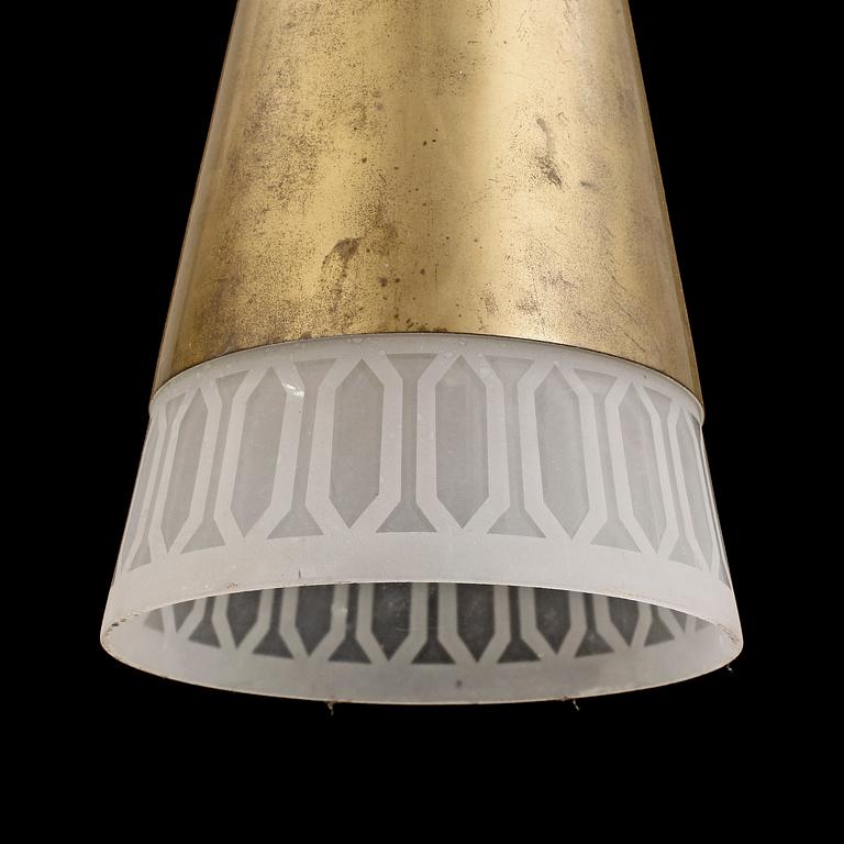 TAKLAMPA, mässing och glas, 1940/50-tal. Höjd 54cm.