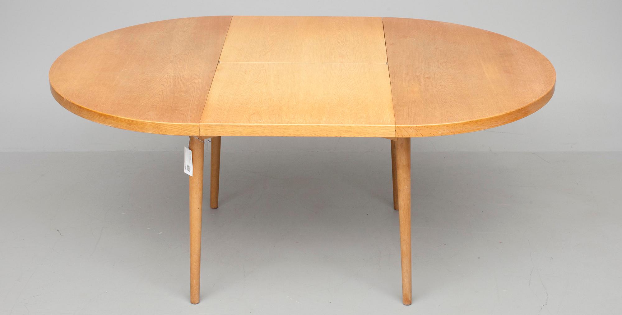 BORD, Keravan Puusepät för Stockmann.