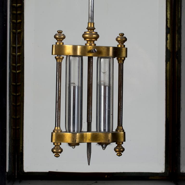 BORDSPENDYL, Japy Freres & Cie, Paris, sent 1800-tal.