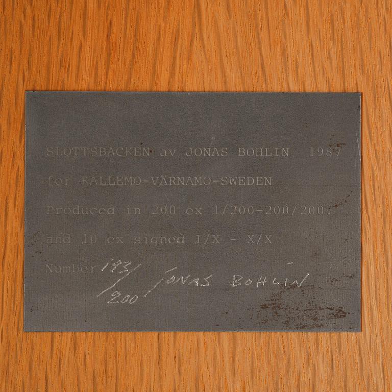 Jonas Bohlin, skåp, "Slottsbacken", ed. 193/200, Källemo, Värnamo, efter 1987.