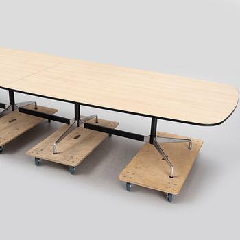 Charles & Ray Eames, a 'Segmented' table, Vitra.
