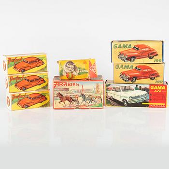 GAMA, among others, toys, 8 pieces, Germany, around the mid-20th century.