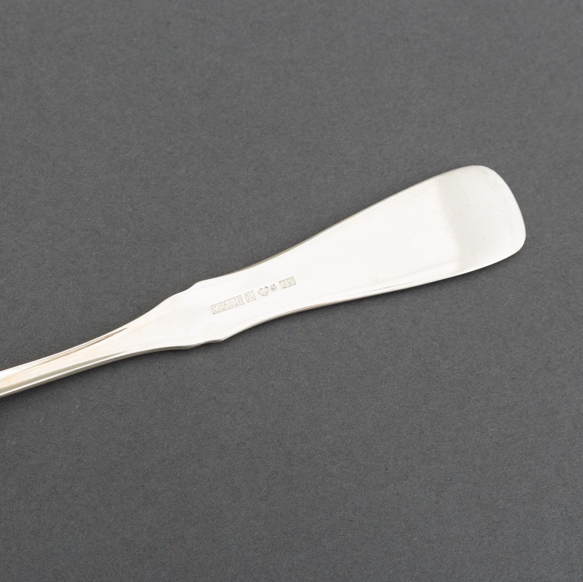 Eric Löfman, a swedish silver cutlery service, model 'Uppsala' (24 pieces). MGAB, Linköping.