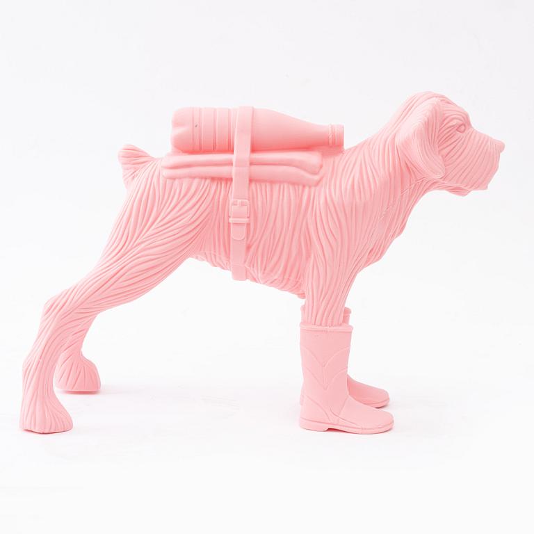 William Sweetlove, "Cloned Schnauzer with water bottle". (Pink).
