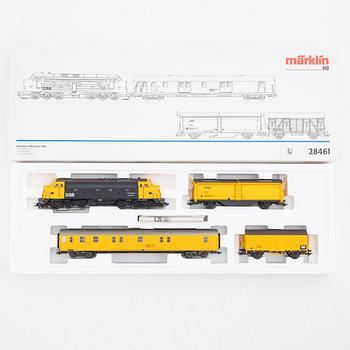 Märklin, two trainsets, model nr 28461 & 28524, gauge H0, in boxes.