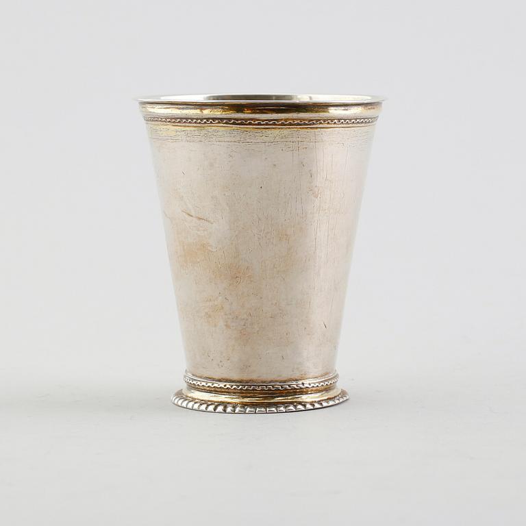 BÄGARE, silver, Rudolf Wittkopf, Stockholm 1714. Vikt ca 104 gram.