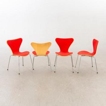 Arne Jacobsen, 7 "Seven" for Fritz Hansen Denmark.