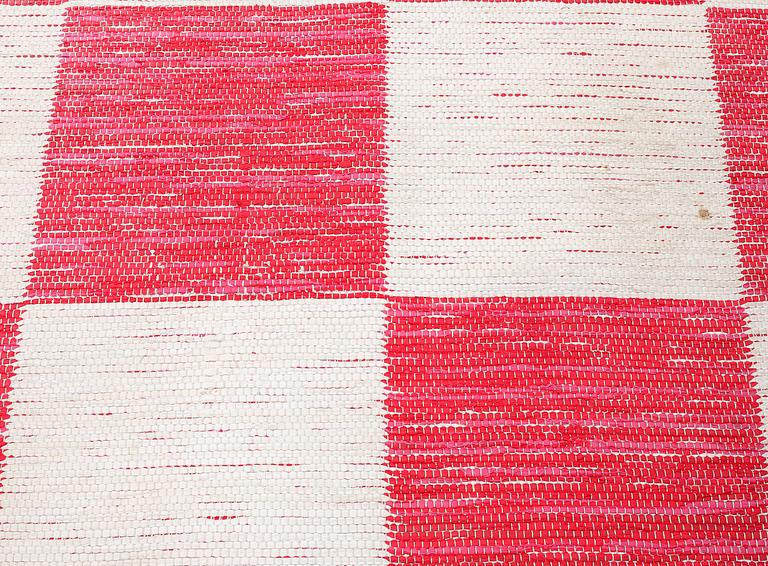 MARGIT THORÉN, MATTO, "Schackrutan", a double woven rag rug, ca 255 x 140 cm, Svenskt Tenn.