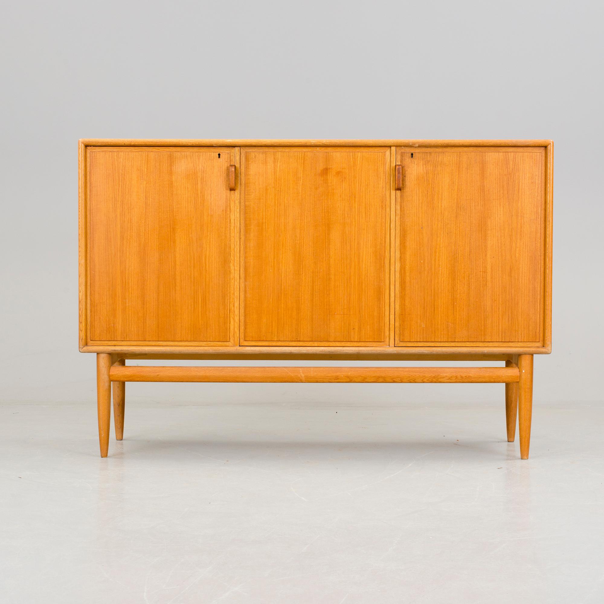 SIDEBOARD, Bengt Fridhagen, Bodafors, omkring 1900-talets mitt.